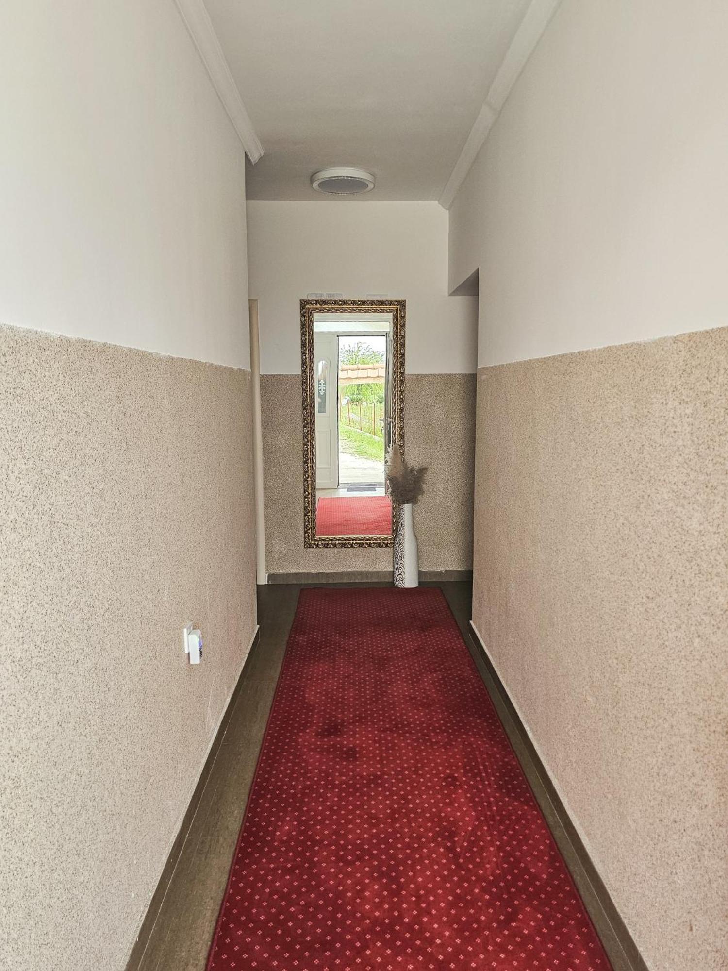 Boulevard Apartments Kotor Eksteriør bilde